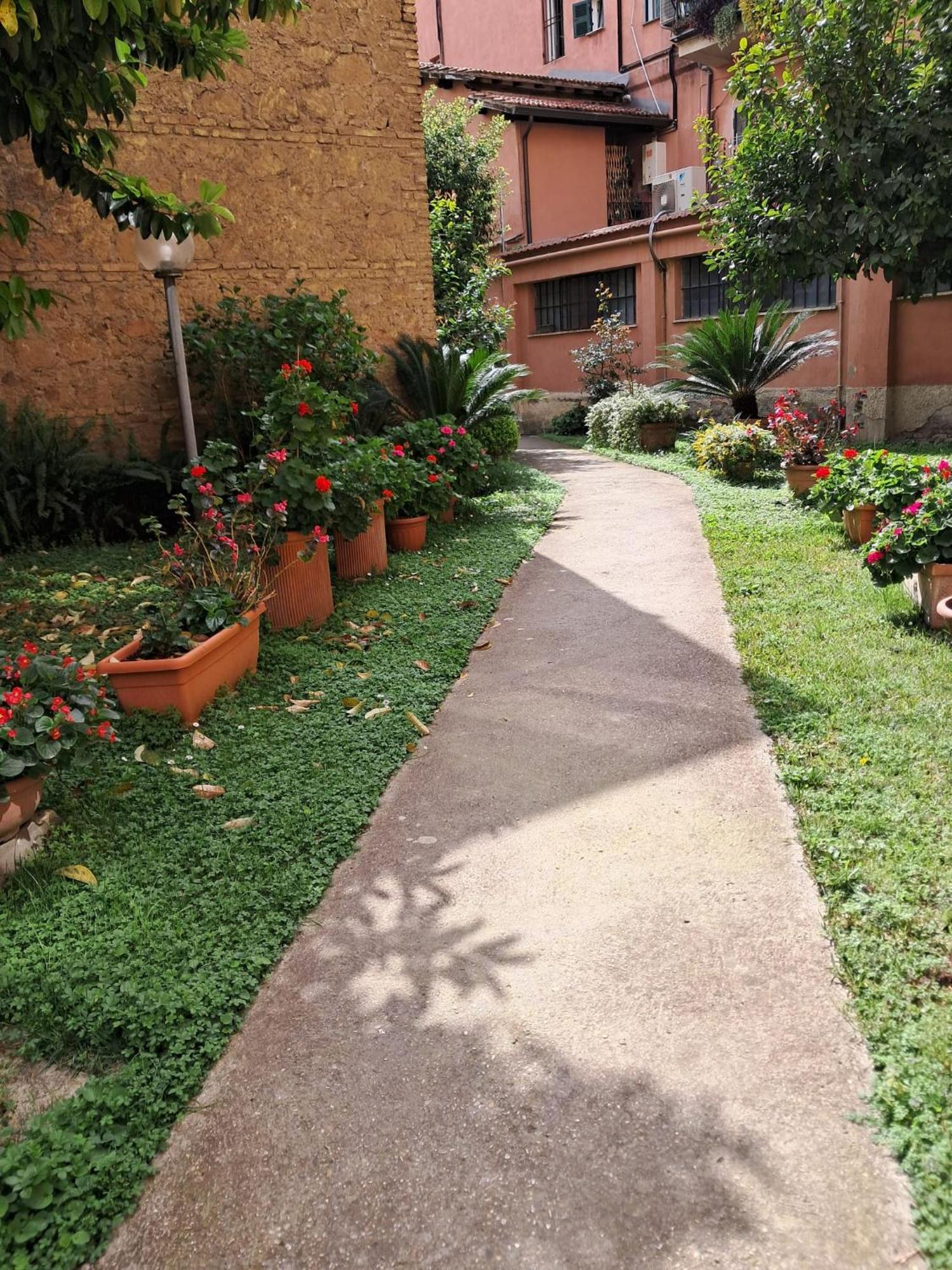 Apartment Casetta San Lorenzo Termini Rom
